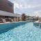 Porto Madero 204 – Apartamento Moderno em Condomínio com Piscina e Academia no Rooftop no Centro de Bombinhas.