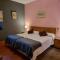 Hotel Sara De Ur