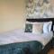 3 Bedroom Aprtmt at Sensational Stay Serviced Accommodation Aberdeen- Froghall Avenue