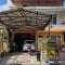 Valencia Homestay Redpartner