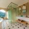 Distant Mountain Forest Wild Luxury Homestay