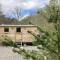 Highland Bear Lodge & Luxury Bear Huts - Drumnadrochit