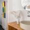 Cozy cabin with bath and large terrace in nature by Ragnar Glamp