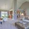 Less Than 1 Mi to Marina Family-Friendly Osage Beach Home - 欧塞奇比奇