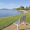 By The Beach - Waterfront Ettalong Beach