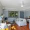 Lazy Days Seaside Cottage - Umina Beach - Umina Beach