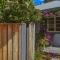 Lazy Days Seaside Cottage - Umina Beach