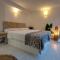 New Boho Home with Balcony, Private Garden and Communal Pool - Nerja