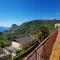 Casa Palanca 2 balcony lake view By Garda Domus Mea