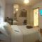 Buck - En-suite Room in Canalside Guesthouse - Burnley