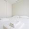 Ocean Scene 2 bed Apt