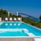 Lamar Private Luxury Villas