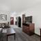 Cobblestone Hotel & Suites - Urbana
