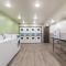 WoodSpring Suites Elgin - Chicago