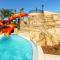 Marvelous Villa with South facing pool and themed bedrooms close to Disney