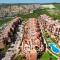 Hola! apartments at Coto Real