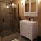 LOVRO Luxury apartment with Jacuzzi and terrace sea view