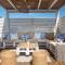 Casa Azul Stylish beach house for 4 adults and 1 child in Cala Llombards