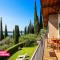 Villa Mariavittoria con piscina by Wonderful Italy