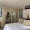 Orange Breeze Self-Catering Apartment