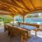 Villa Green Point