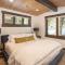 Lavish & Modern Alpine Escape - Truckee