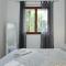 Apartment and room Mare