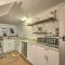 Quaint Tignall Cabin with Deck and Private Dock! - Tignall
