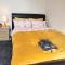 Crystal Suite 4 - private parking - metro - 北希尔兹