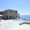 Villa Dafni - Infinite Sea Vistas with Private Pool - 卡拉马塔