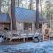 3 Little Court - Meredith Lodging