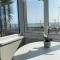 WORTHING BEACH 180 - 2 bed seafront apartment with private parking - Worthing