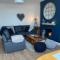 WORTHING BEACH 180 - 2 bed seafront apartment with private parking - Worthing