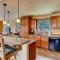 Immaculate Mountain Home Surrounded by Pine Trees with Hot Tub - Claim Jumper Getaway