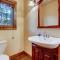 Immaculate Mountain Home Surrounded by Pine Trees with Hot Tub - Claim Jumper Getaway
