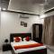 The Retreat-Pool Villa 5BHK with Indoor pool and 1200sq feet deck area