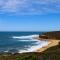 Bells Beach Cottages - Pet friendly cottage with wood heater - Torquay