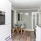 Inspiration by Olauda SA - 3 Bed House with Free Parking - Суиндон