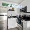 Midtown Main House Guest House, Sleeps 12 - Miami