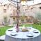 Terrazza Alta--Tuscan condo with large terrace and private garden.