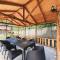 Hovek Guest House
