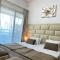 Private gorgeous Room with Marina view with Shared Kitchen in Shared Apartment