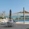 HiGuests - Waterfront Luxe Apt with Bluewaters Island Views - Dubaj