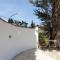 Lets Holidays 7 Xemeneies house