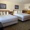 Saddle & Surrey Motel