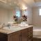 Akratas Elegant Luxury Suite