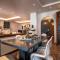 Akratas Elegant Luxury Suite