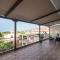Akratas Elegant Luxury Suite