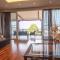 Akratas Elegant Luxury Suite