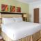 Tamarind by Elegant Hotels - All-Inclusive - سانت جيمس